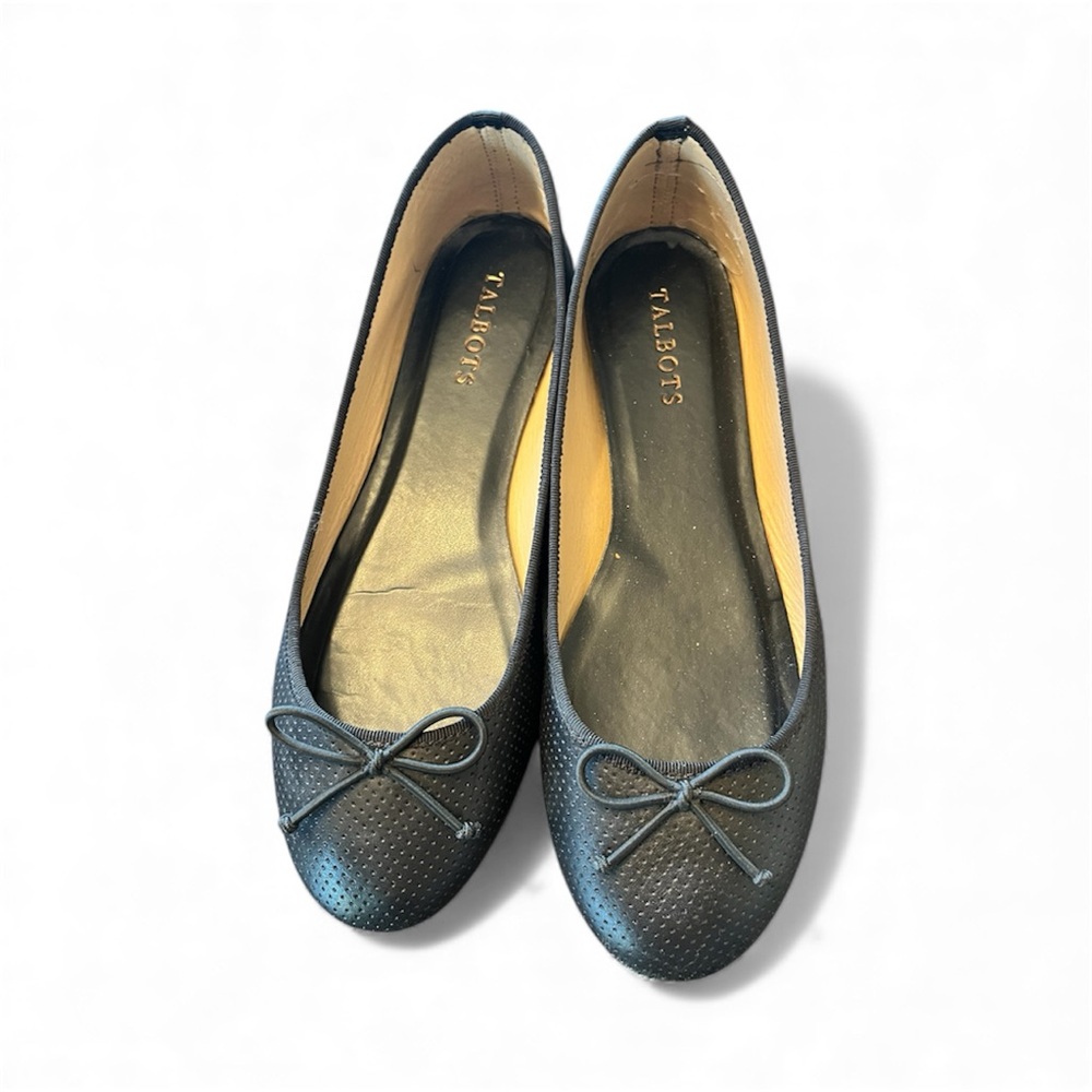 Talbots Womens Perforated Black Leather Ballet Flat Shoes Size 8